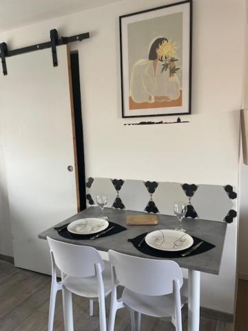 Studio A 15 Mn De Toulouse A Castelginest Extérieur photo